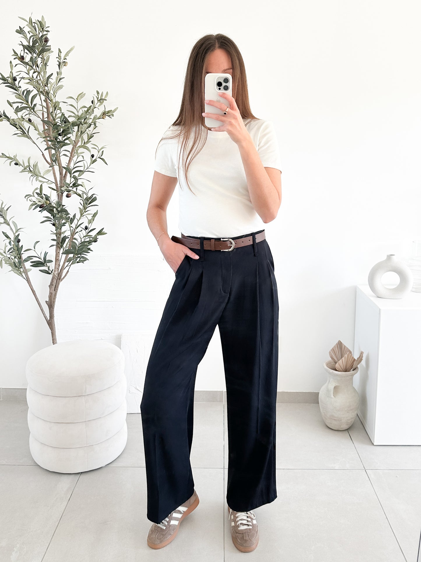 Pantalon avec ceinture marine