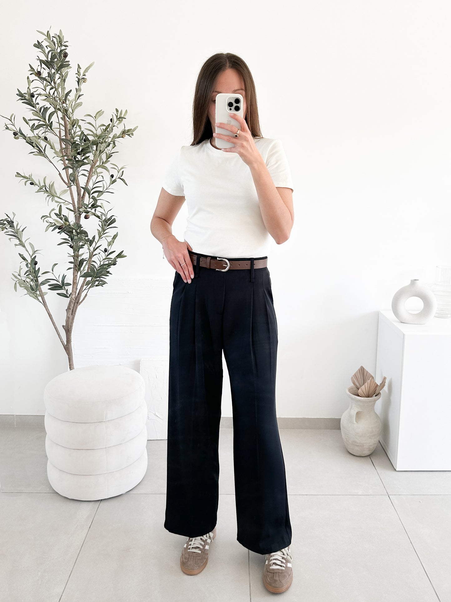 Pantalon avec ceinture marine