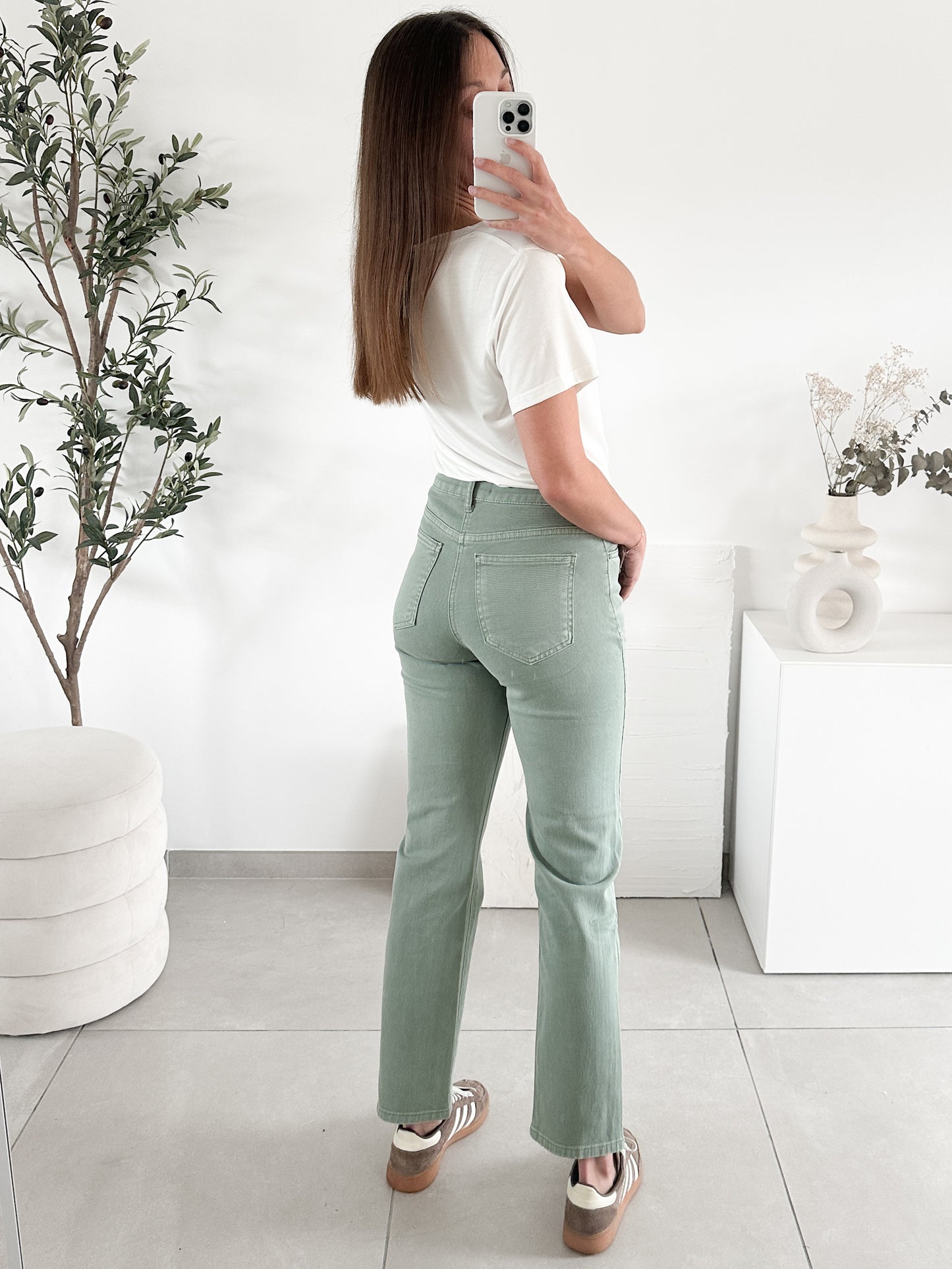 Slim kaki