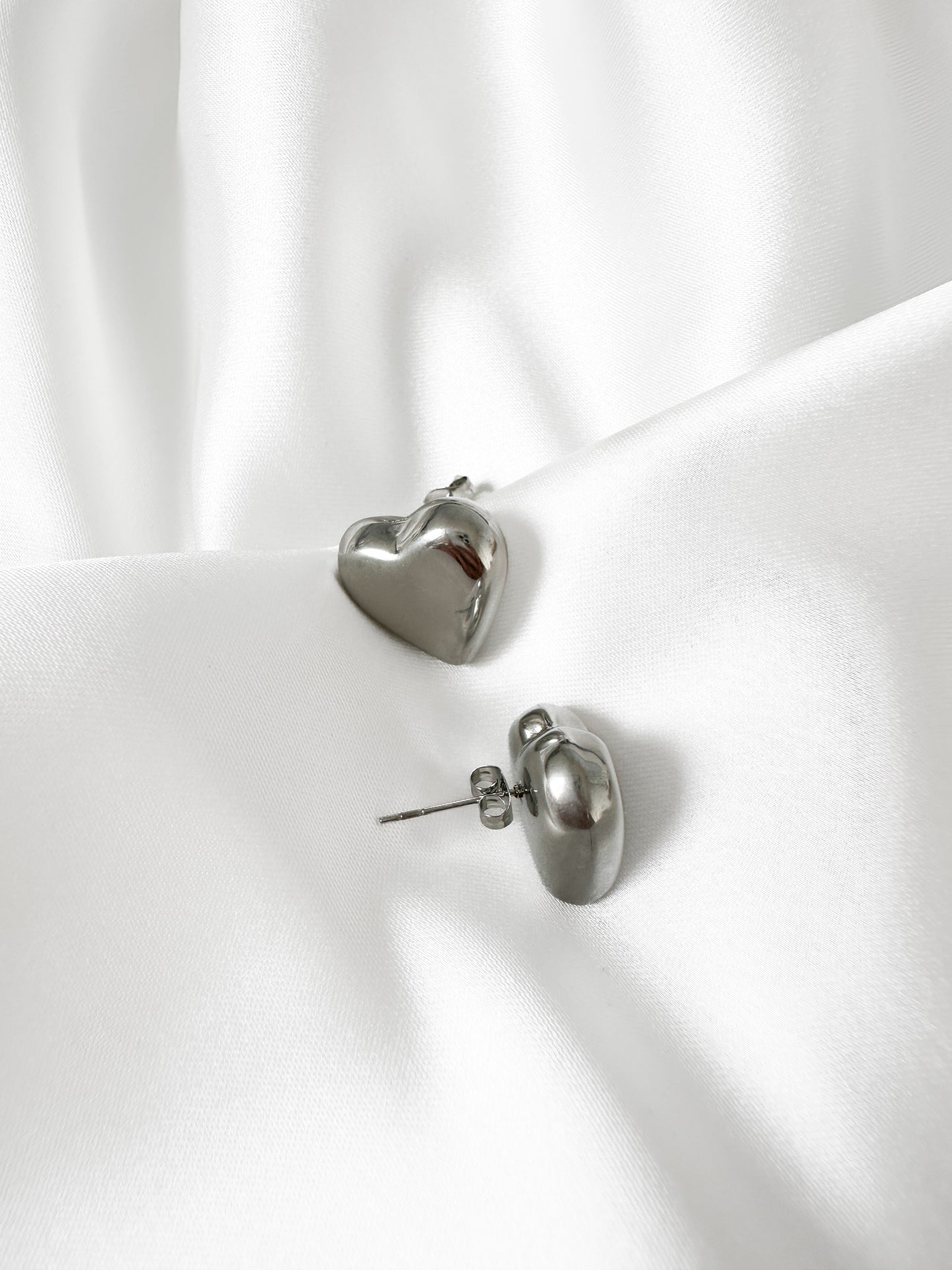 Boucles d'oreilles coeur argenté