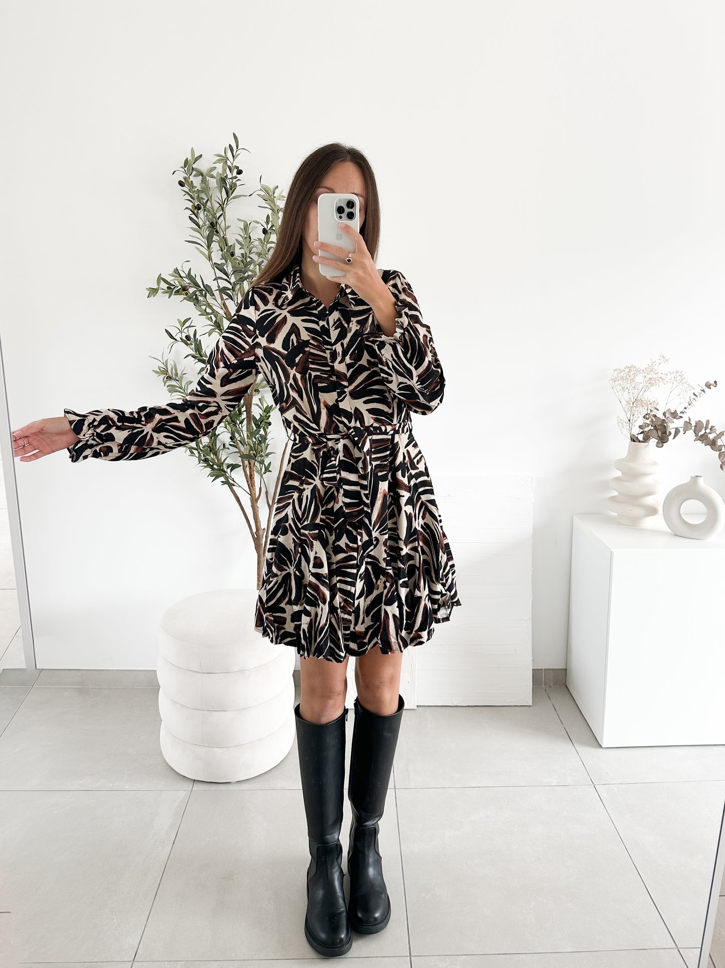 Robe Lily