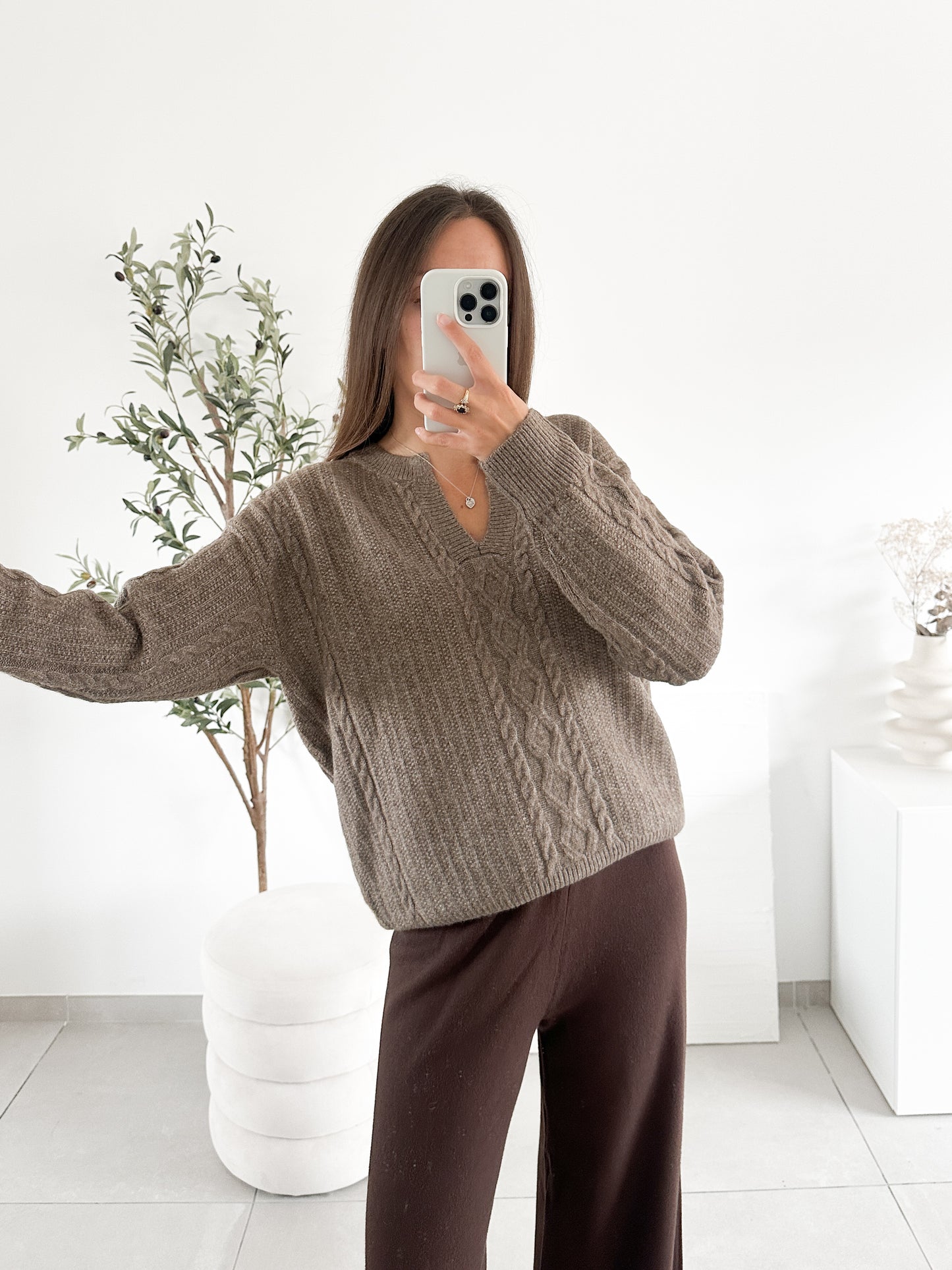 Pull torsade marron