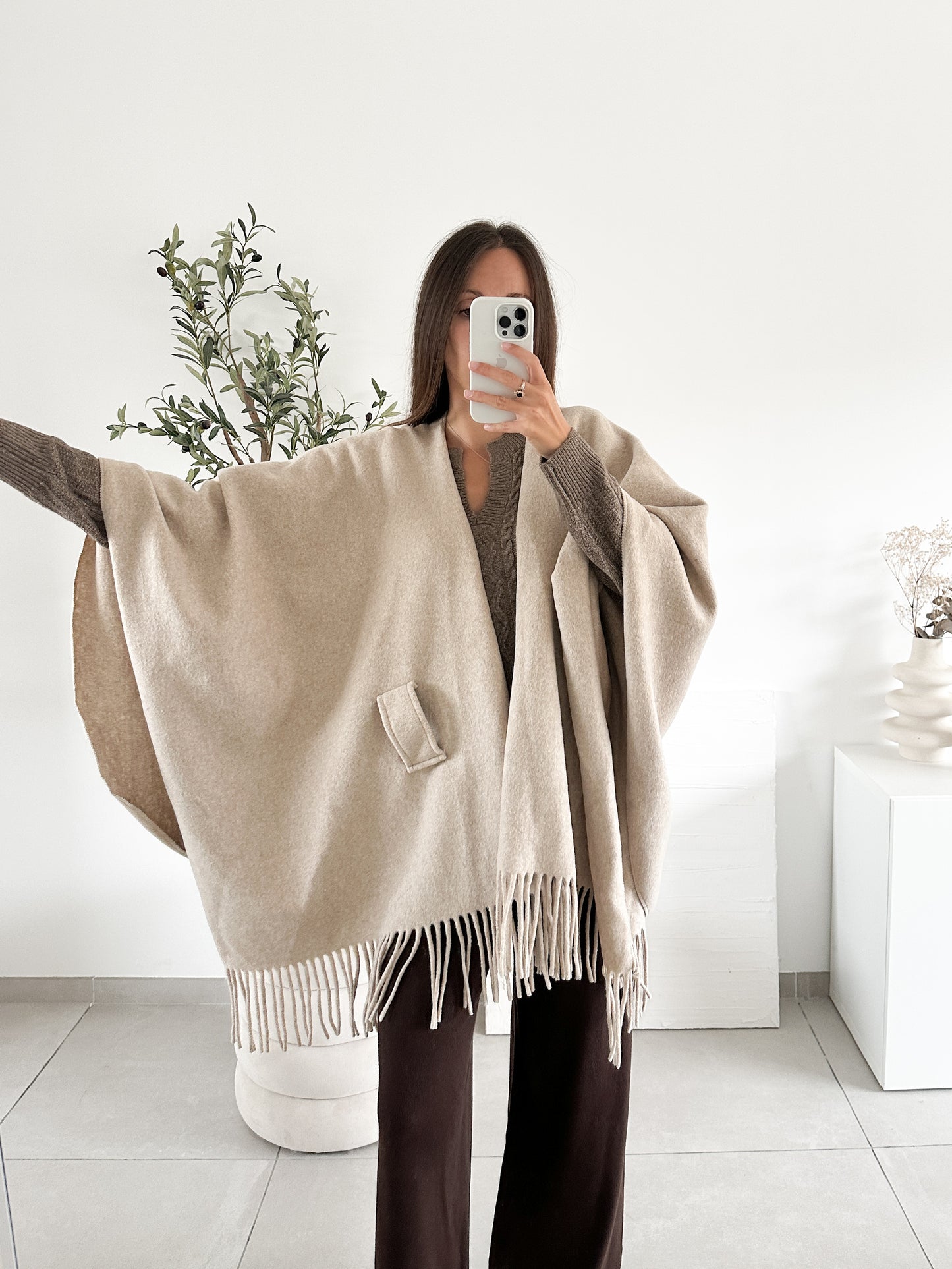 Cape beige