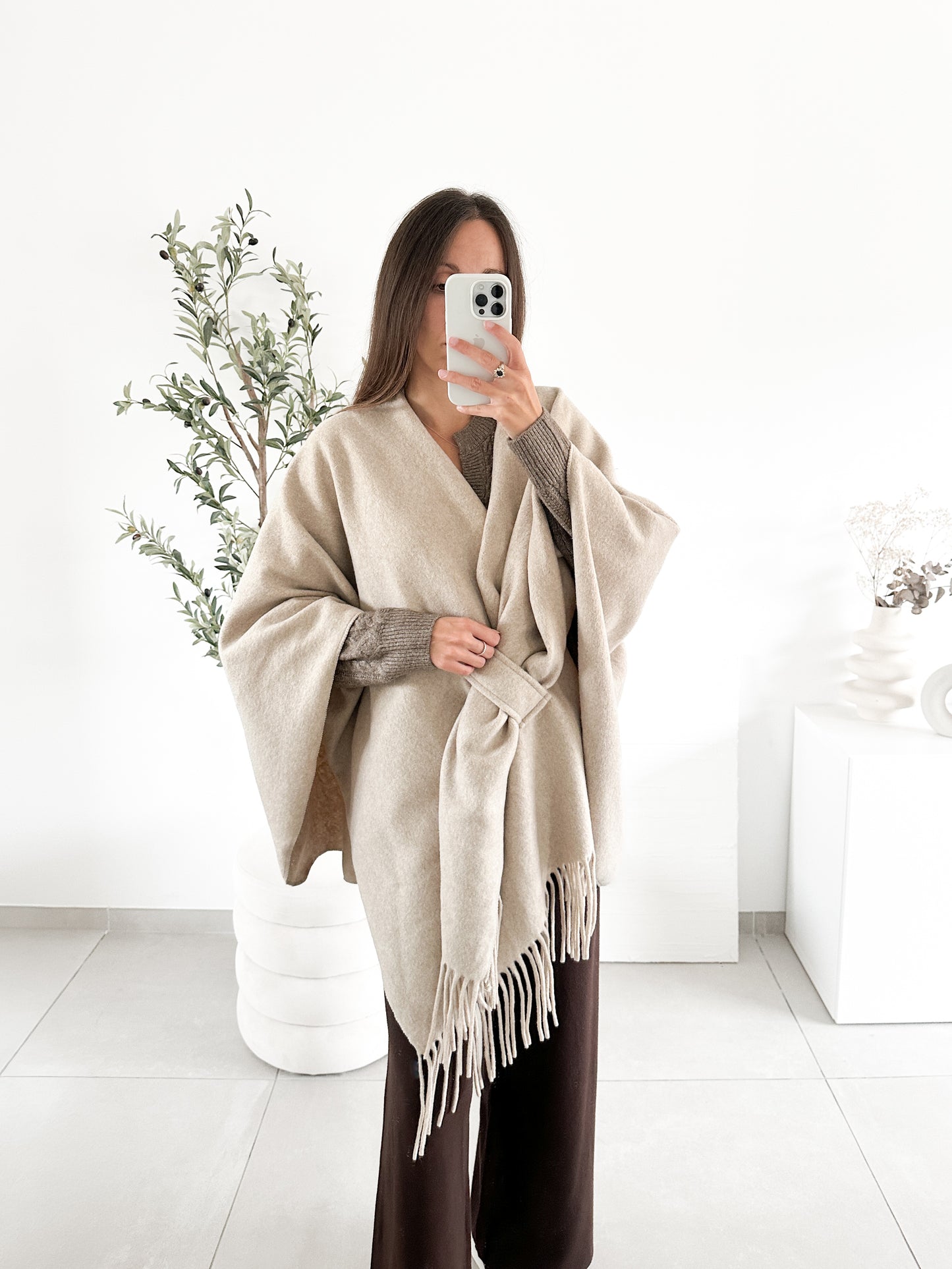 Cape beige