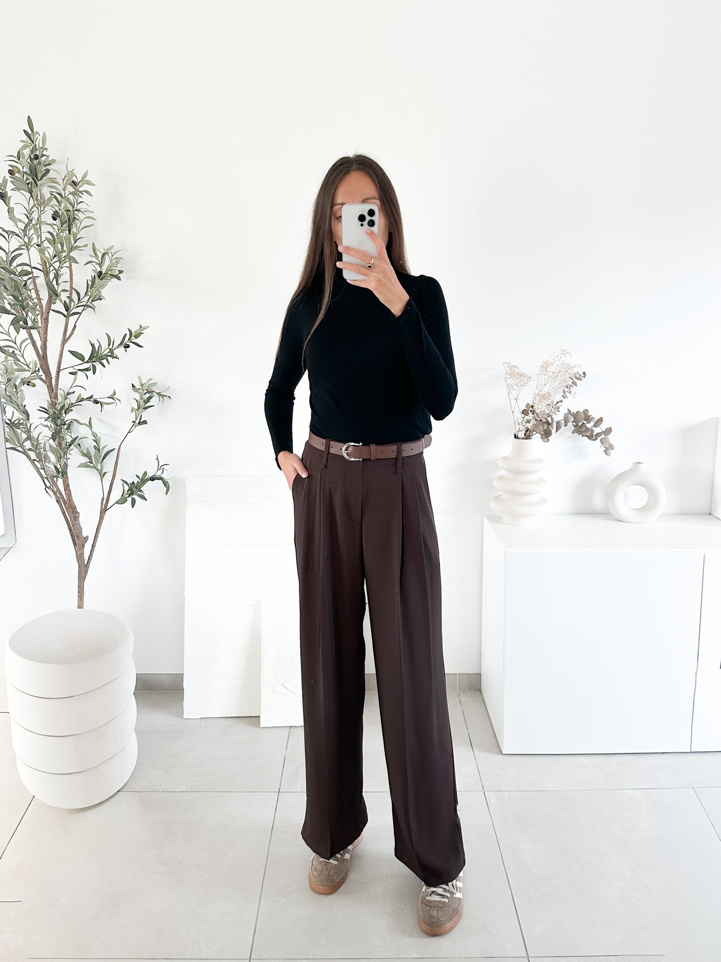 Pantalon avec ceinture marron
