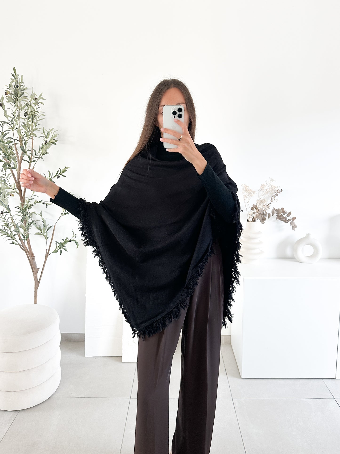 Poncho en laine (couleur au choix)