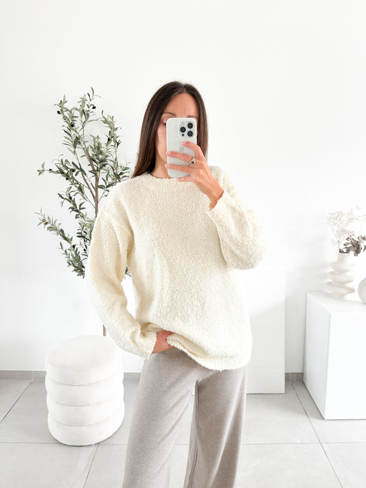 Pull bouclettes en coton écru